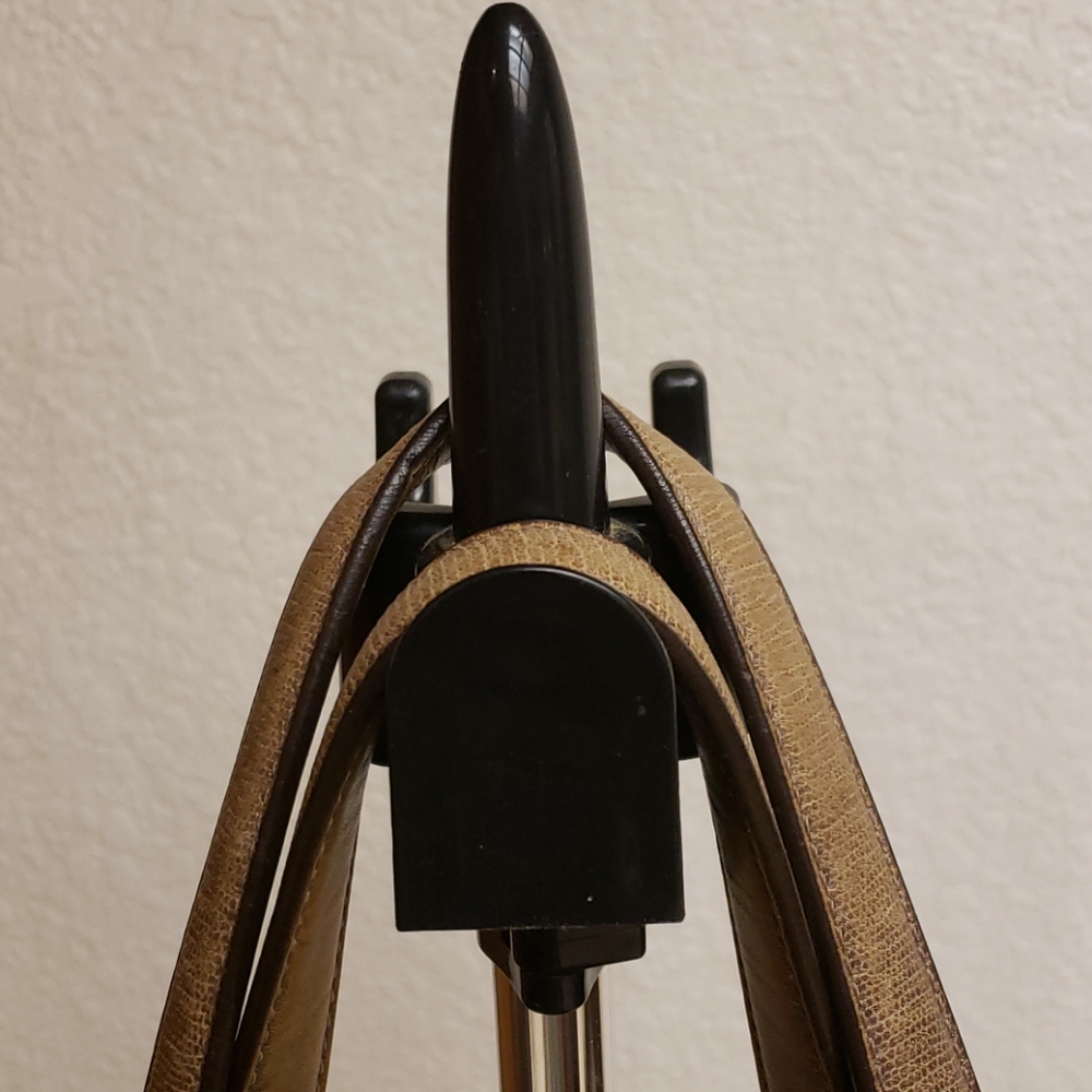 Coach Handbag - Picture 6 of 7